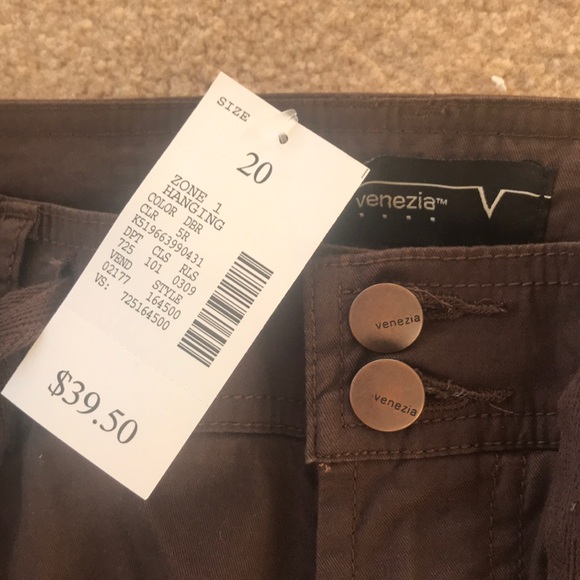 Venezia Layne Bryant Cargo Pants - Picture 2 of 3